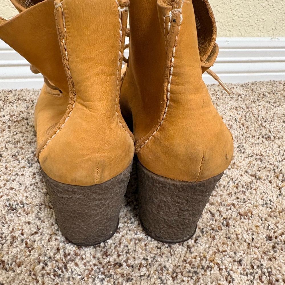 Rare Timberland Boots - Picture 4 of 9